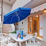 Apartment In 24436 *